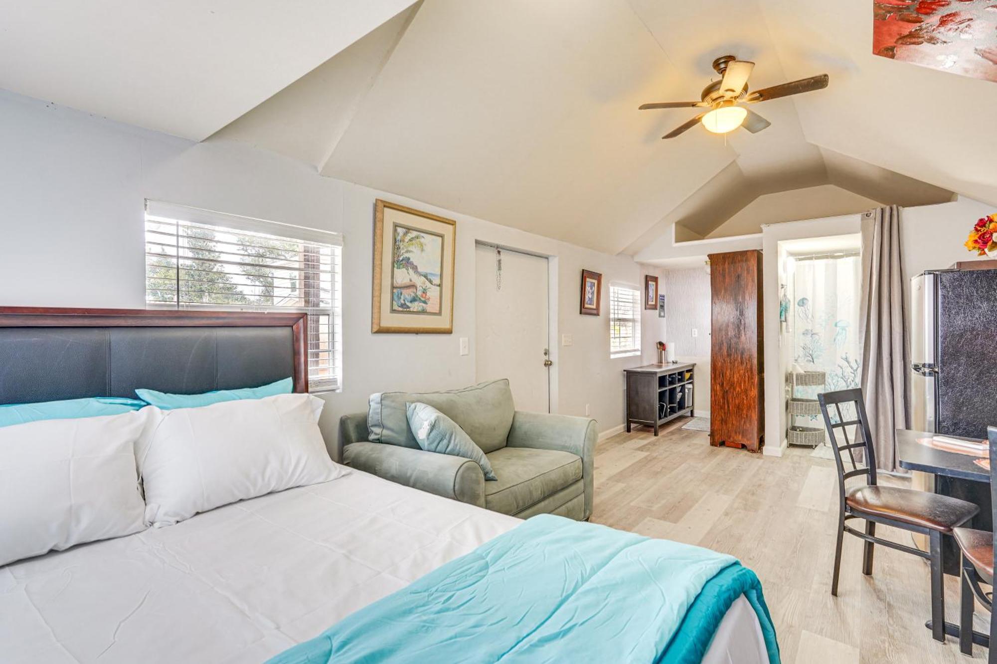 Apartment Lakefront With Hot Tub Access Panama City
